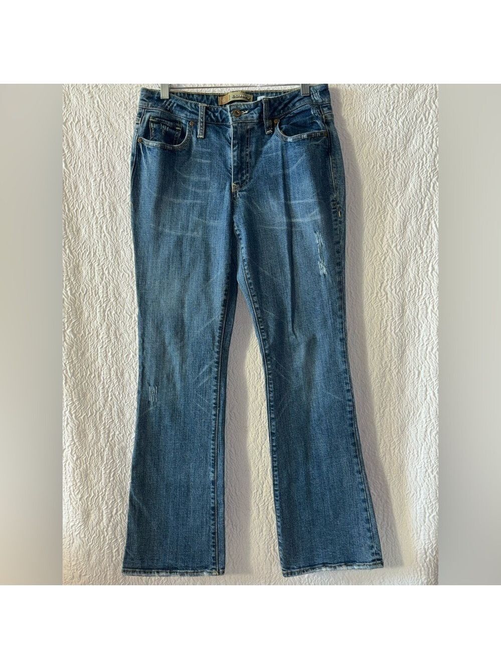 Old Navy Curvy Just Below Waist Stretch Distressed Bootcut Jeans